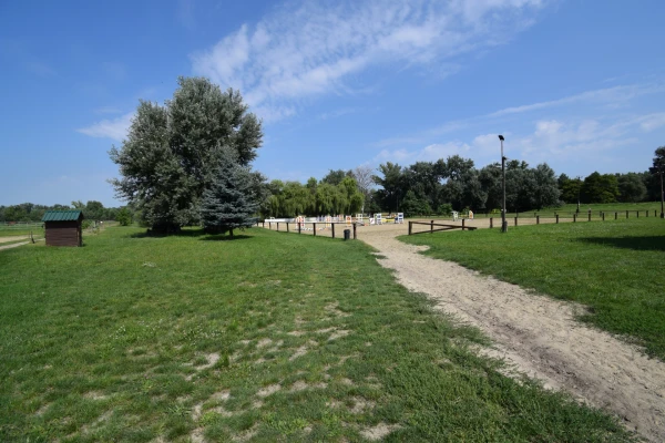 Eladó Telek Győr 94226 m2 