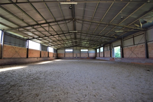 Eladó Telek Győr 94226 m2 