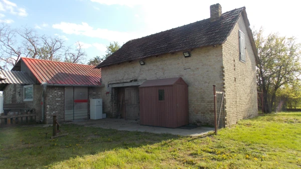 Eladó Ház Kiskunfélegyháza 196 m2 