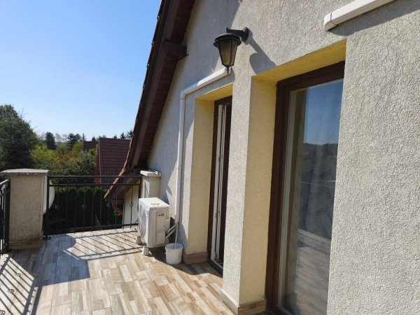 Eladó Ház Hárskút 250 m2 
