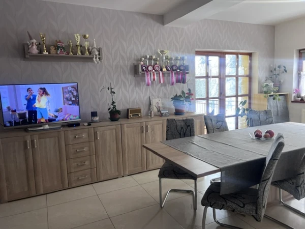 Eladó Ház Hárskút 250 m2 