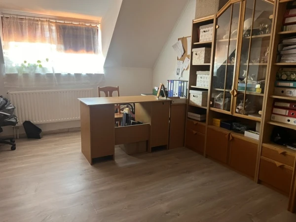 Eladó Ház Hárskút 250 m2 
