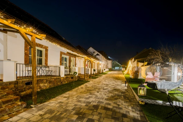 Eladó Telek Kővágóörs 7357 m2 