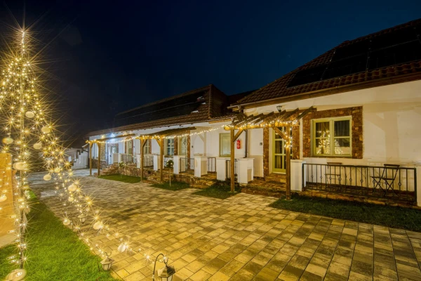 Eladó Telek Kővágóörs 7357 m2 