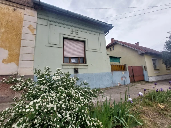 Eladó Ház Baja 52 m2 