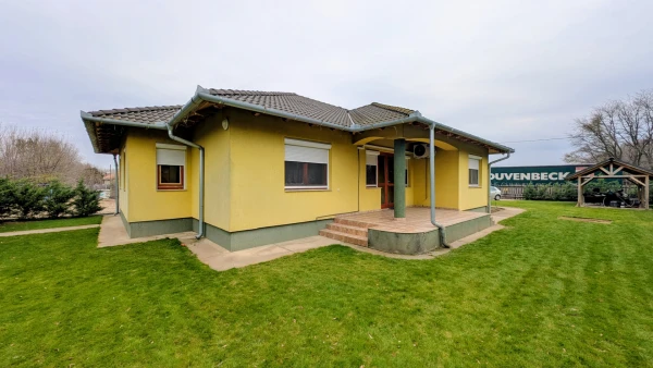 Eladó Ház Helvécia 116 m2 