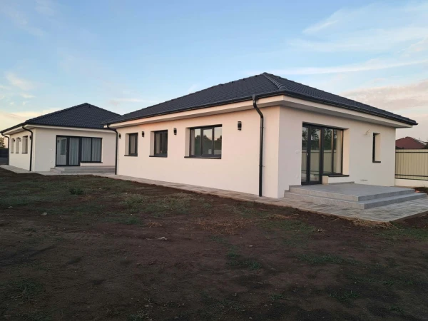 Eladó Ház Nyíregyháza 98 m2 