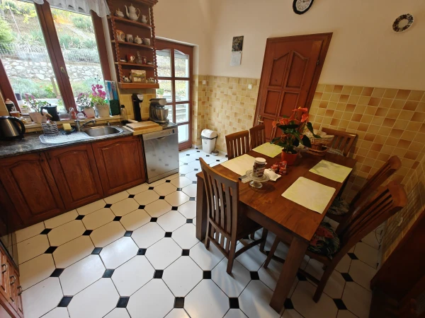 Eladó Ház Gödöllő 240 m2 