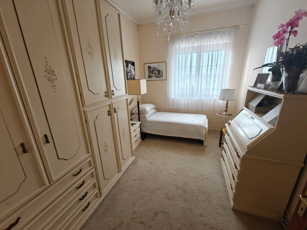 Eladó Ház Gödöllő 240 m2 