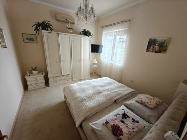 Eladó Ház Gödöllő 240 m2 