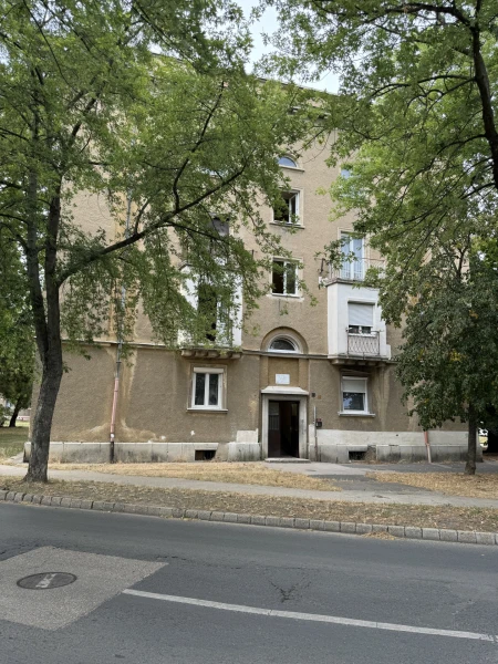 Eladó Lakás Oroszlány 54 m2 