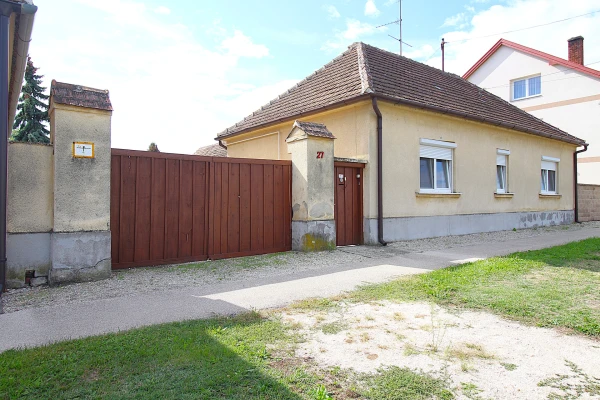 Eladó Ház Fertőd 90 m2 