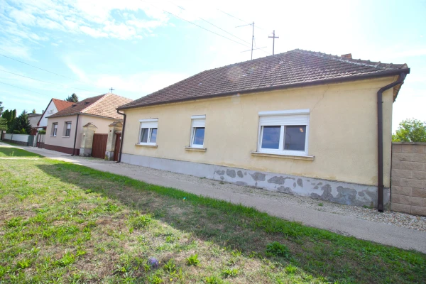 Eladó Ház Fertőd 90 m2 