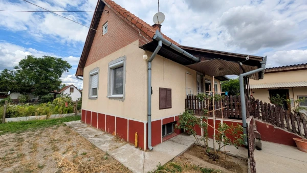 Eladó Ház Kecskemét 68 m2 
