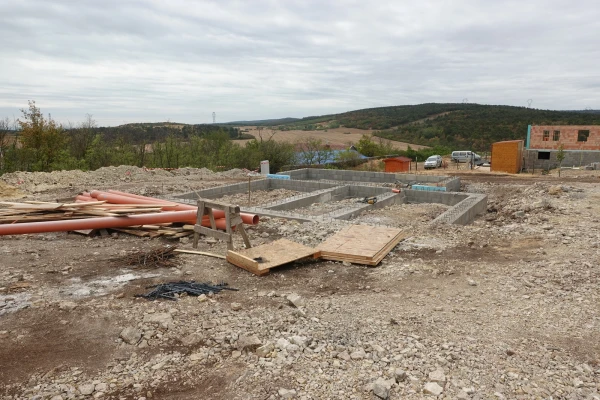Eladó Ház Királyszentistván 80 m2 