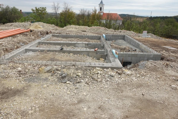 Eladó Ház Királyszentistván 80 m2 