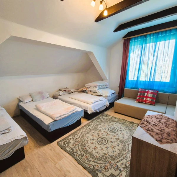 Eladó Ház Kunszállás 222 m2 