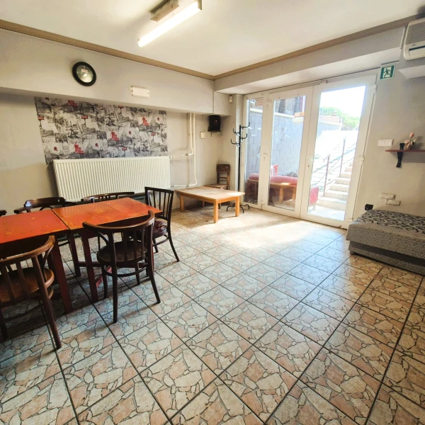 Eladó Ház Kunszállás 222 m2 