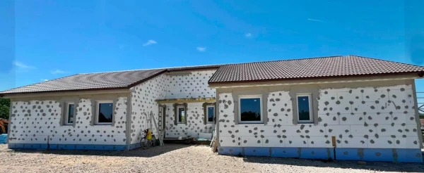 Eladó Ház Ács 81 m2 