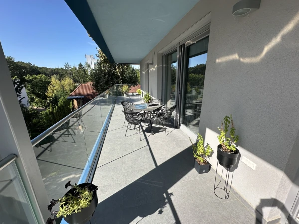Eladó Lakás Balatonföldvár 101 m2 