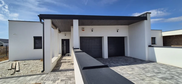 Eladó Ház Vámosszabadi 151 m2 