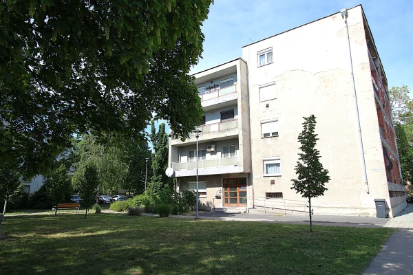 Eladó Lakás Győr 32 m2 