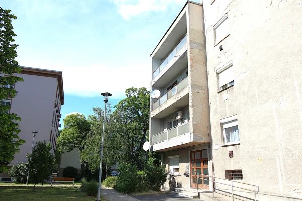 Eladó Lakás Győr 32 m2 