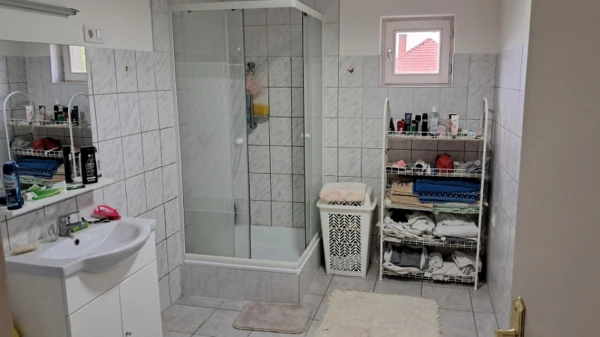 Eladó Ház Tiszaföldvár 120 m2 