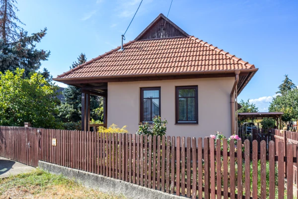 Eladó Ház Felsőzsolca 101 m2 