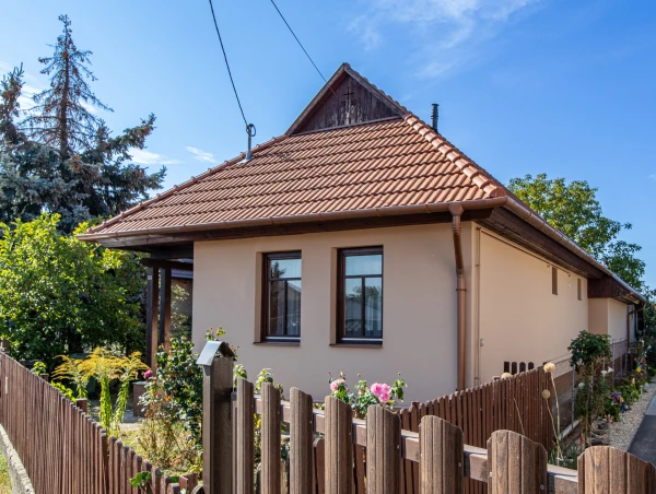 Eladó Ház Felsőzsolca 101 m2 