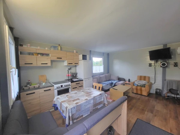 Eladó Nyaraló Győr 31 m2 