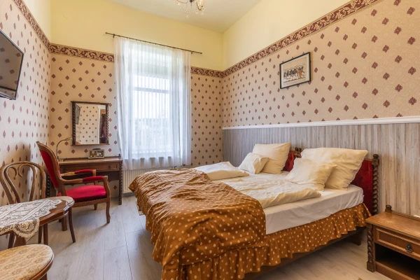 Eladó Ház Misefa 1650 m2 