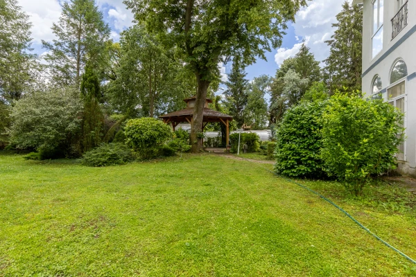 Eladó Ház Misefa 1650 m2 