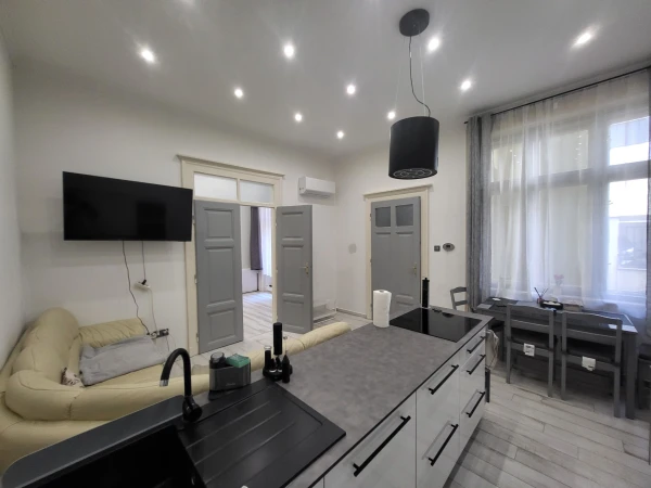 Eladó Lakás Győr 56 m2 