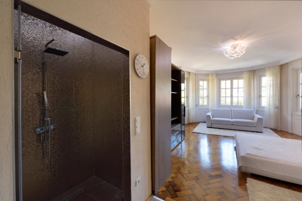 Eladó Ház Siófok 2056 m2 
