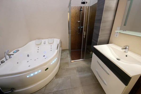 Eladó Ház Siófok 2056 m2 