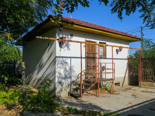 Eladó Telek Kecskemét 1550 m2 