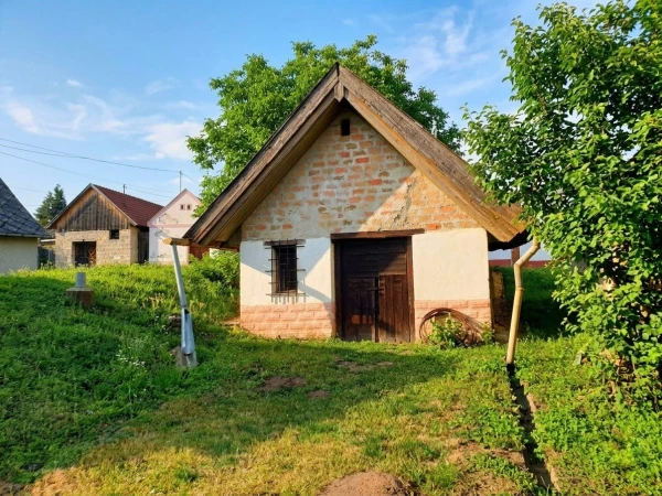 Eladó Nyaraló Dunaföldvár 56 m2 