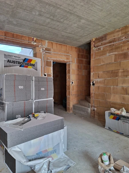 Eladó Lakás Tatabánya 105 m2 