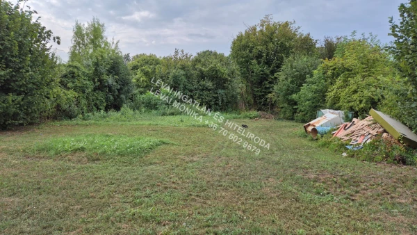 Eladó Telek Békéscsaba 815 m2 