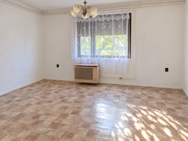 Eladó Ház Cegléd 121 m2 