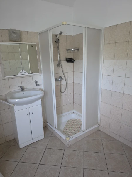 Eladó Ház Cegléd 121 m2 