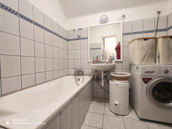 Eladó Lakás Szeghalom 87 m2 