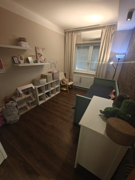 Eladó Lakás Mogyoród 104 m2 