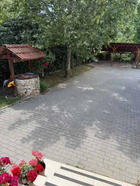 Eladó Lakás Mogyoród 104 m2 