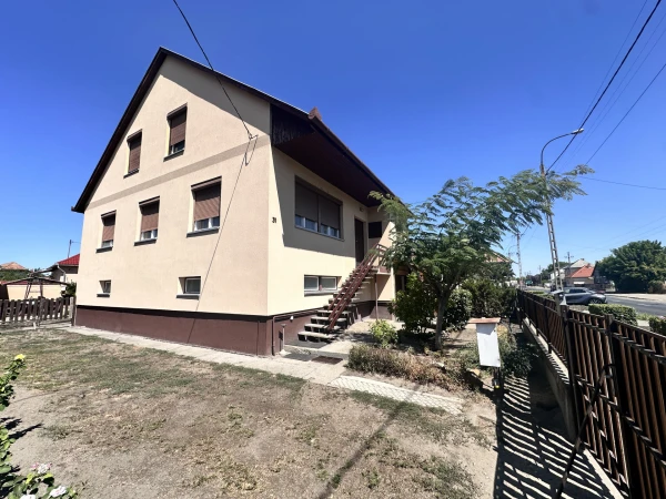 Eladó Ház Nagykáta 180 m2 