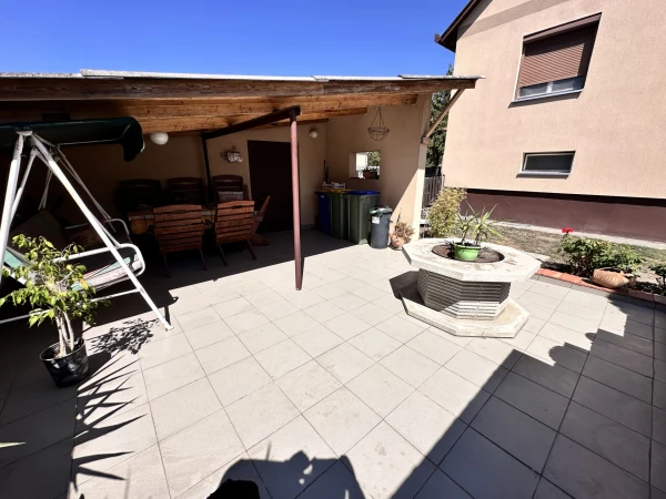 Eladó Ház Nagykáta 180 m2 