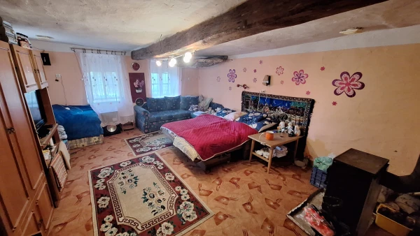 Eladó Ház Ecseny 54 m2 