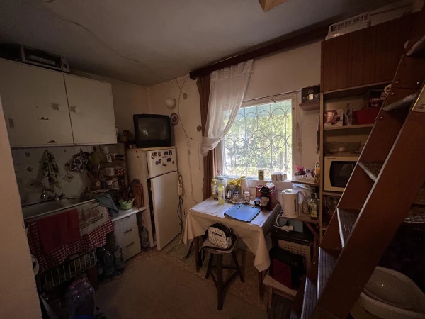 Eladó Telek Szentmártonkáta 1980 m2 