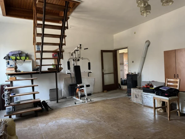 Eladó Ház Pécel 226 m2 